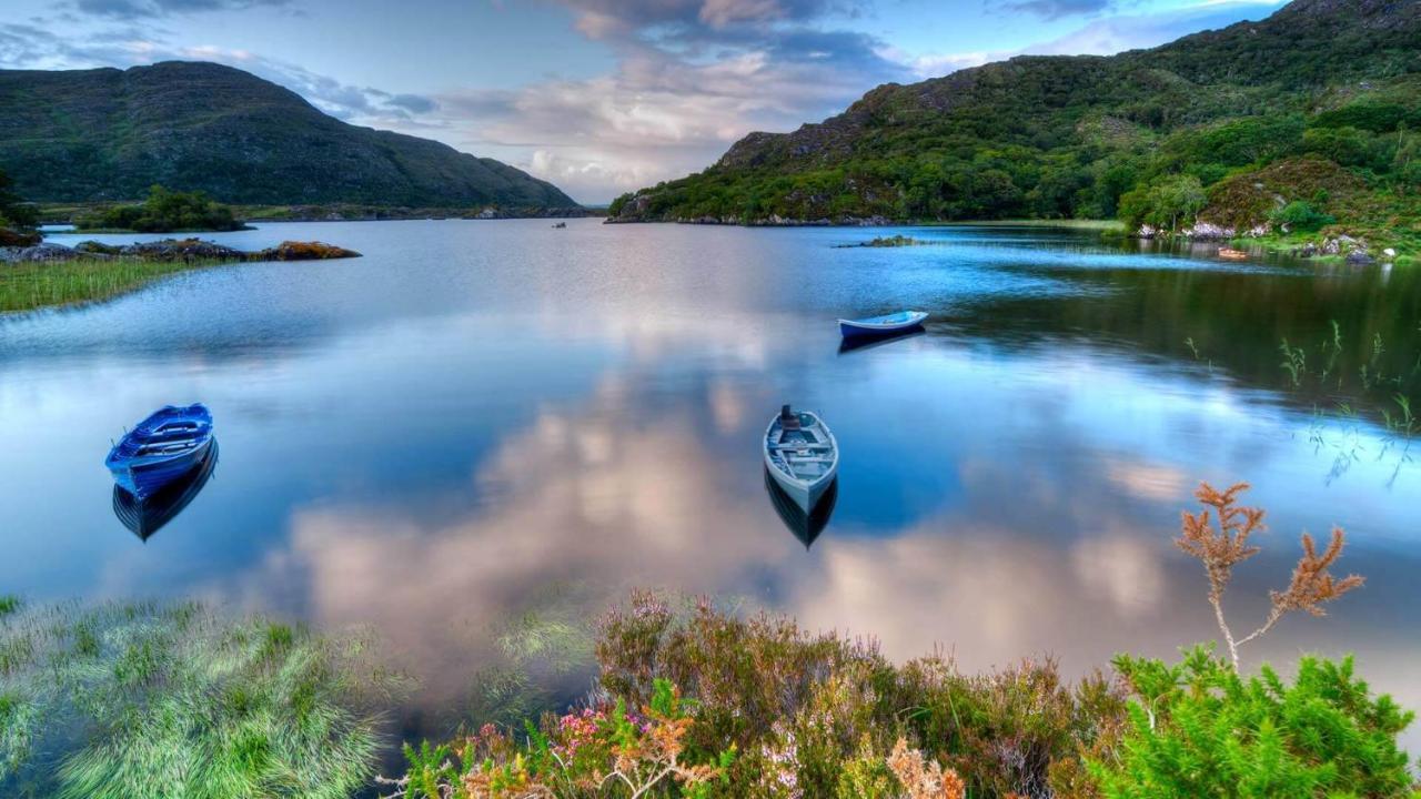 Muckross Park Hotel & Spa Killarney Ngoại thất bức ảnh View of the lake